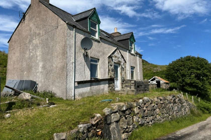 1.7 acres of House with Land for sale in Caithness, Sutherland and Easter Ross