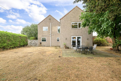 1 acre of House with Land for sale in Coningsby