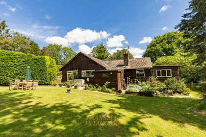 5.3 acres of House with Land for sale in Hartfield