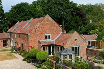 Barn Conversion for sale in Sutton
