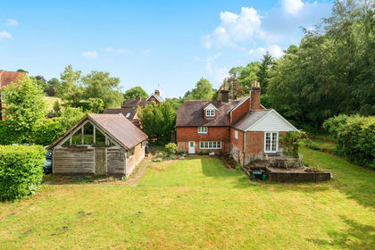 1.4 acres of House with Land for sale in Wadhurst