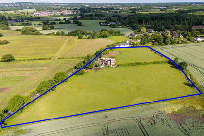 5.5 acres of Equestrian property for sale in Widnes and Halewood