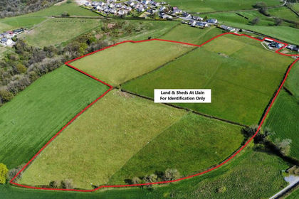 19.5 acres of Farmland for sale in Llangynin