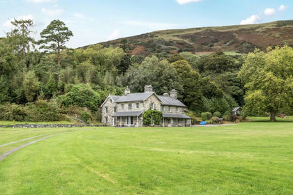 70.8 acres of Agricultural Land for sale in Llanegryn