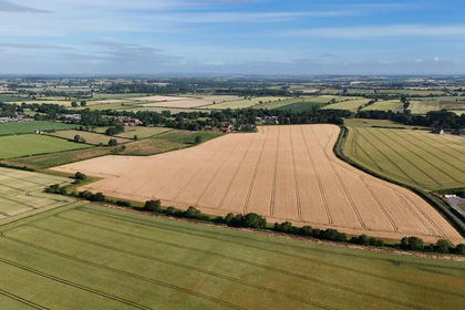 57.2 acres of Arable Land for sale in Wilberfoss