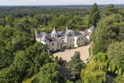 2 acres of House with Land for sale in Runnymede and Weybridge
