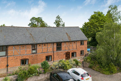 Barn Conversion for sale in Haywood