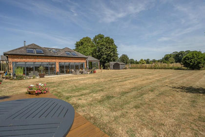 Barn Conversion for sale in Ridlington