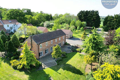 1.5 acres of Land for sale in Legbourne