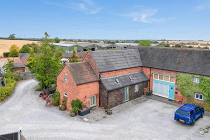 Barn Conversion for sale in Wigginton and Hopwas