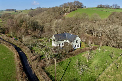 7 acres of House with Land for sale in Erwood