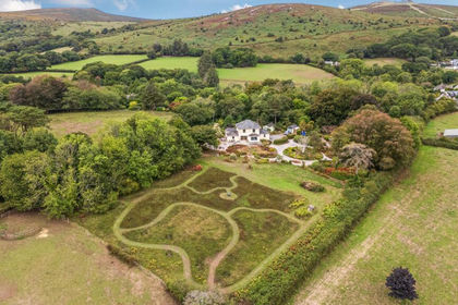 3.8 acres of House with Land for sale in Ilsington