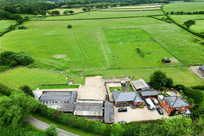 10.8 acres of Agricultural Land for sale in Lydiard Tregoze