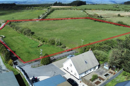 5.3 acres of Equestrian property for sale in Cynwyl Elfed