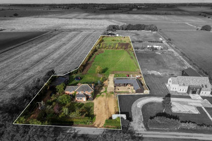 2.5 acres of House with Land for sale in Wistow