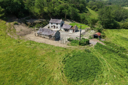Farmhouse for sale in Carmarthen