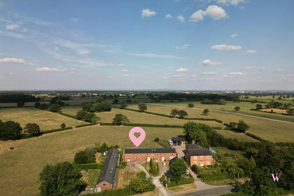 Barn Conversion for sale in Cholmondeston