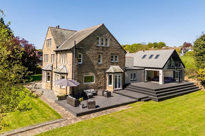 1.6 acres of House with Land for sale in Rawdon