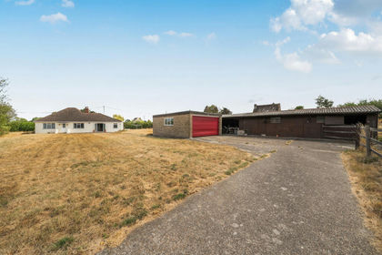 1.3 acres of House with Land for sale in Charlwood