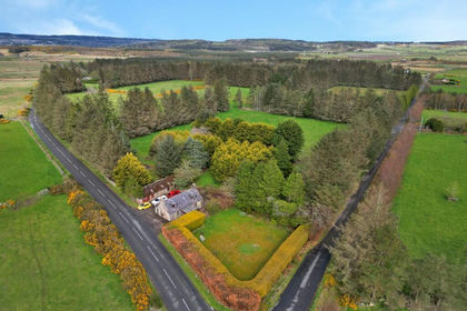 17.5 acres of Smallholding for sale in West Aberdeenshire and Kincardine