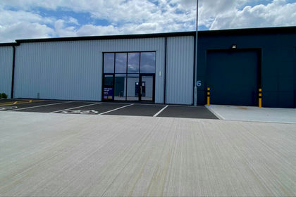 Workshop for sale in Burnley