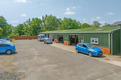 Workshop for sale in Epping