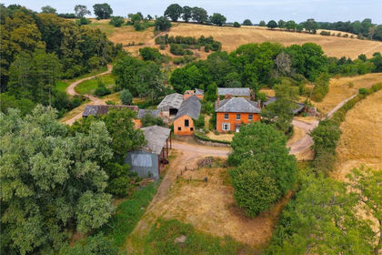 2 acres of House with Land for sale in Redmarley D'Abitot