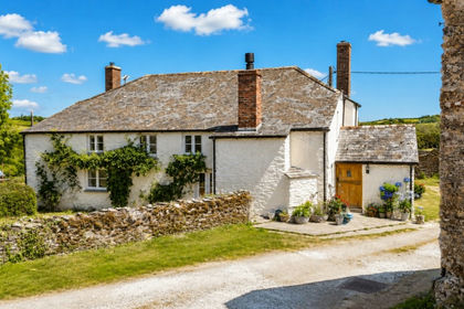 7 acres of House with Land for sale in Polperro