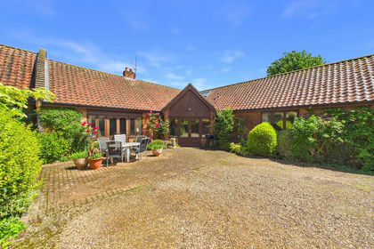 Barn Conversion for sale in Blofield