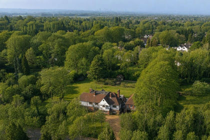 1.1 acres of House with Land for sale in Croydon South