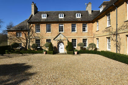 3.3 acres of Country Home for sale in Thornhaugh