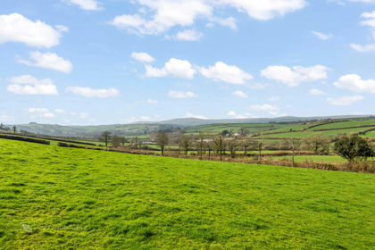 13.5 acres of Agricultural Land for sale in South Brent