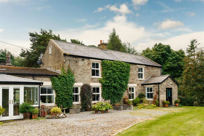 2.7 acres of House with Land for sale in Stanhope