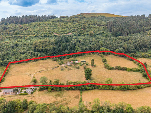 14.7 acres of Smallholding for sale in Abergavenny
