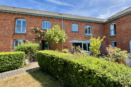 Barn Conversion for sale in Rewe