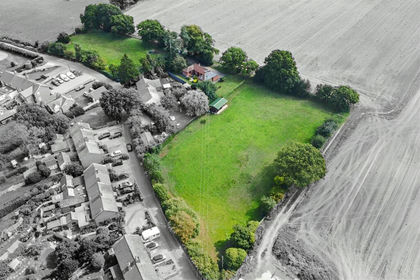 1.8 acres of Cottage for sale in Chelmondiston