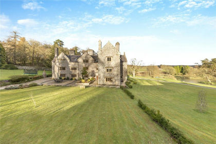 7 acres of Estate for sale in Llandegla