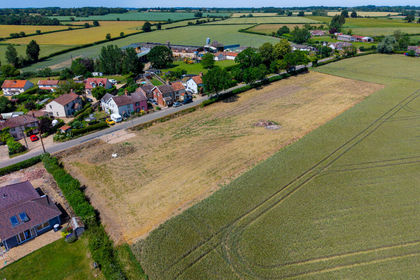 Building Plot for sale in Saham Toney