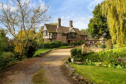 9.8 acres of House with Land for sale in Huntingdon