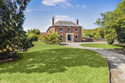 1.5 acres of Country Home for sale in Felsted