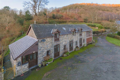 Land for sale in Trefeglwys