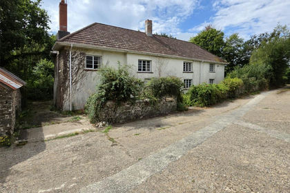 1.5 acres of House with Land for sale in Meeth