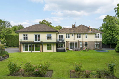 1 acre of Land for sale in Bradford East