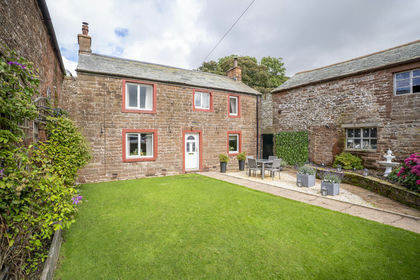 Farmhouse for sale in Kirkoswald
