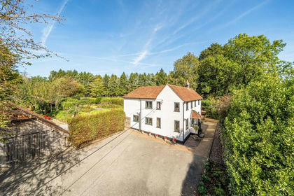 3 acres of House with Land for sale in Buxted