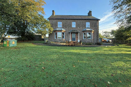 1 acre of House with Land for sale in Kirkby Thore