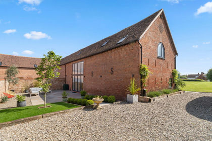 Barn Conversion for sale in Much Cowarne