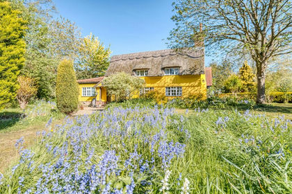 1.3 acres of House with Land for sale in Thwaite