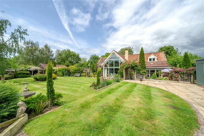 1 acre of Barn Conversion for sale in Lydiard Millicent