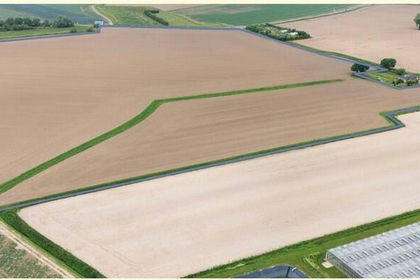 34 acres of Arable Land for sale in Leverton